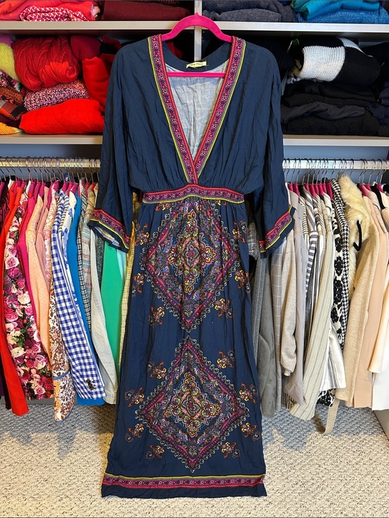 Flying Tomato Dresses & Skirts - Flying Tomato navy/pink print 3/4 dolman sleeve v neck maxi dress size M